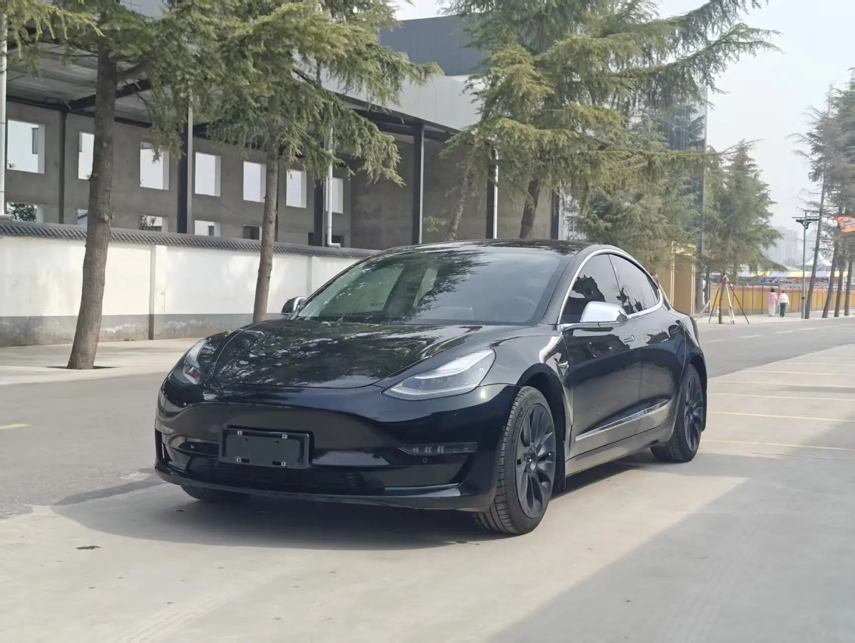 Tesla Model 3  из Китая