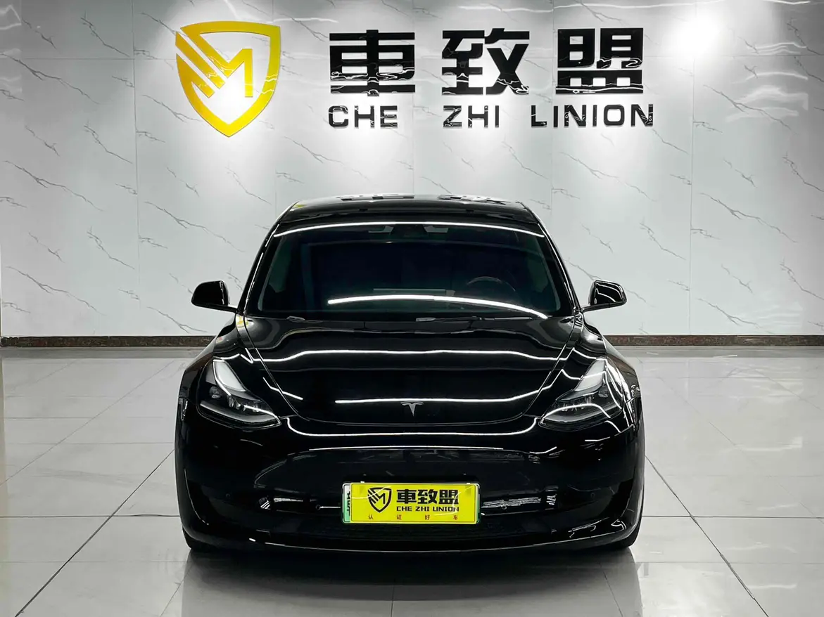 Tesla Model 3  из Китая