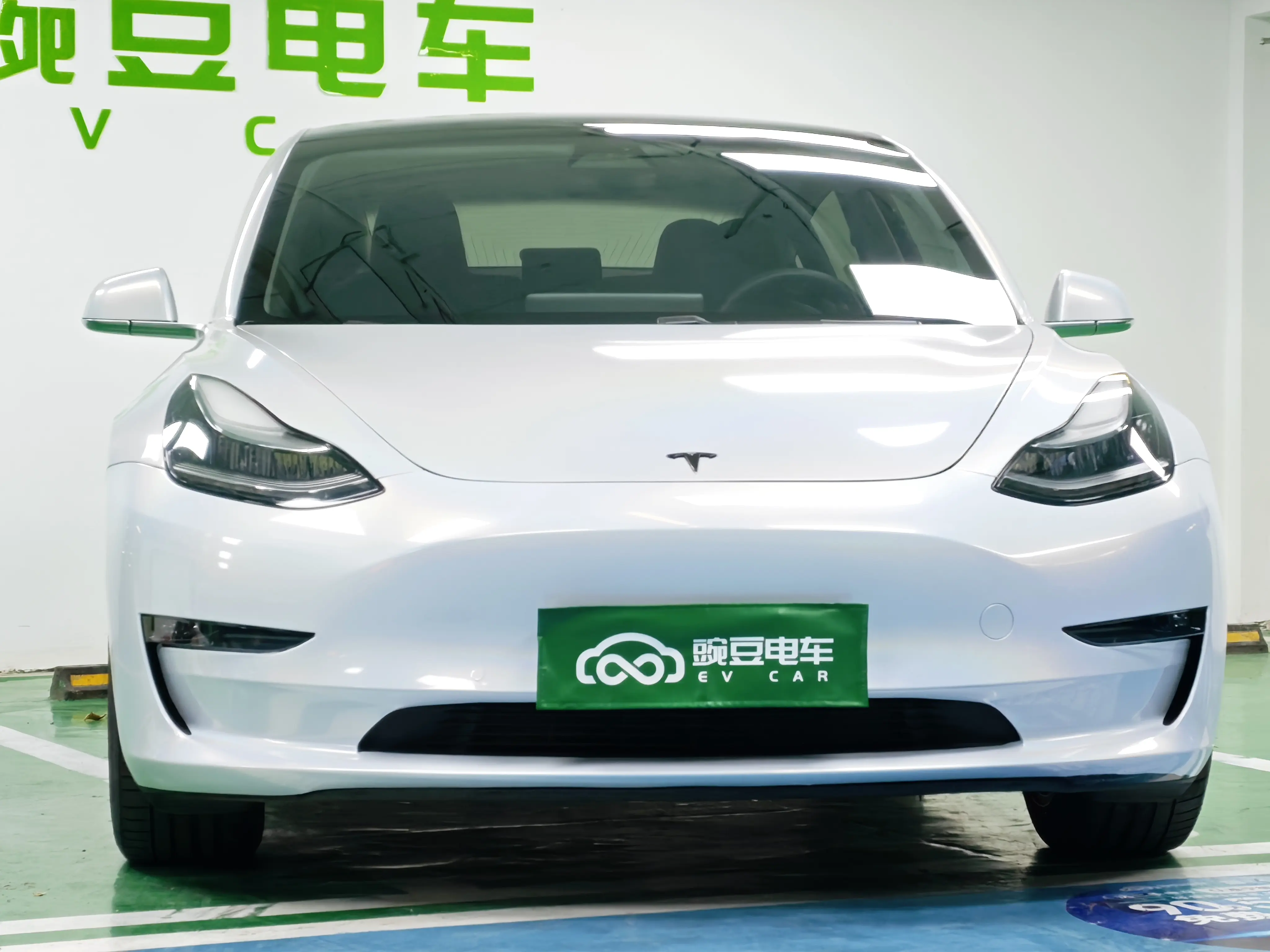 Tesla Model 3  из Китая