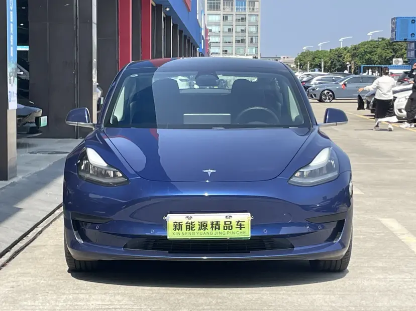 Tesla Model 3  из Китая
