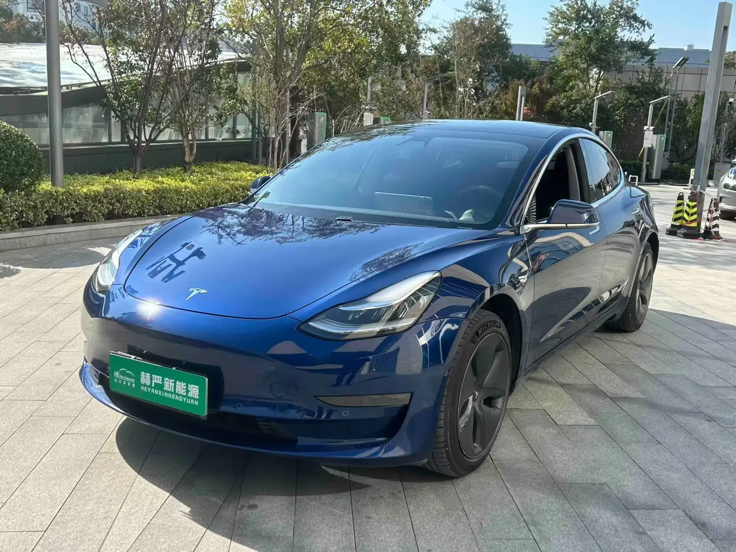 Tesla Model 3  из Китая