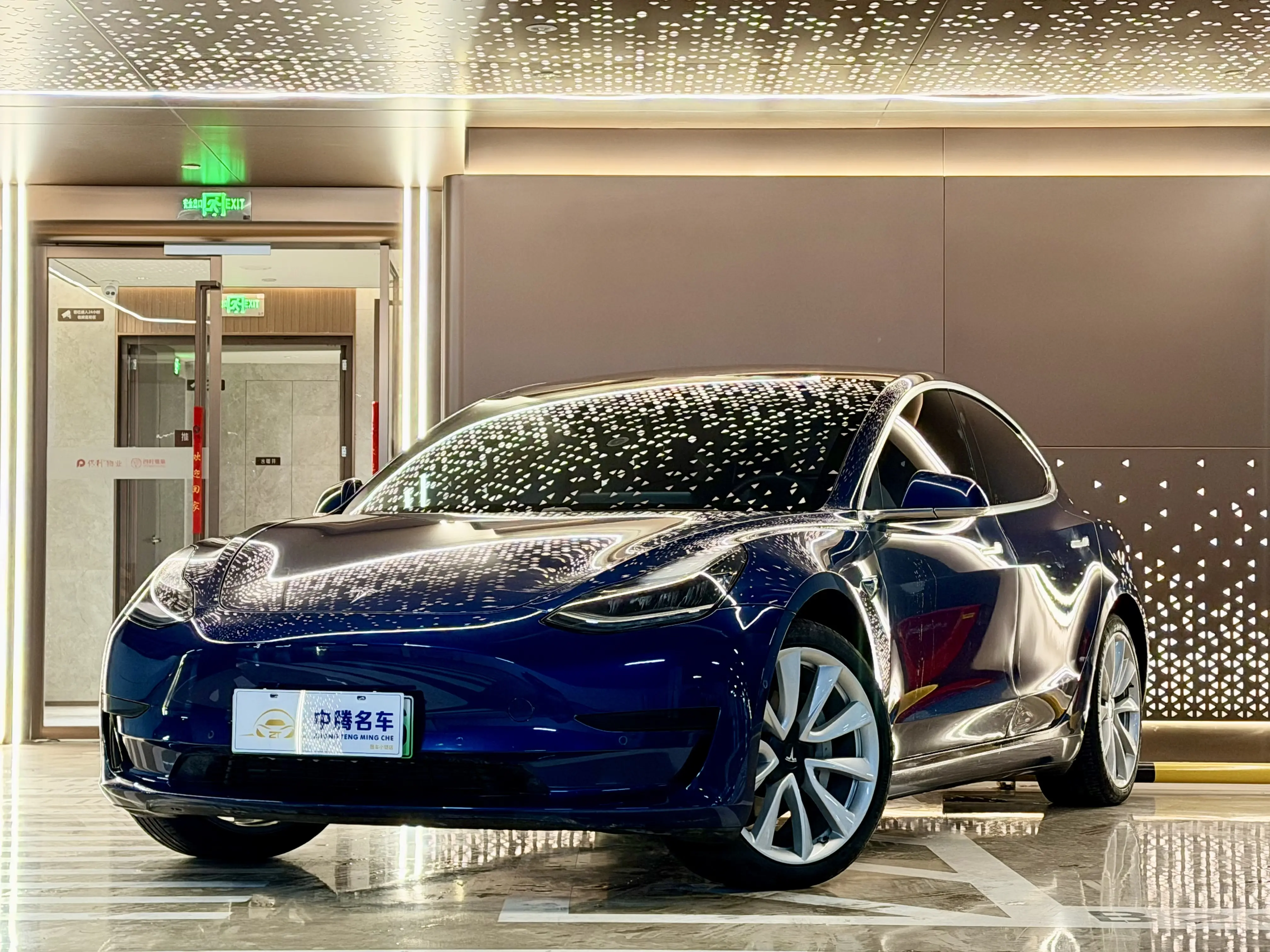 Tesla Model 3  из Китая