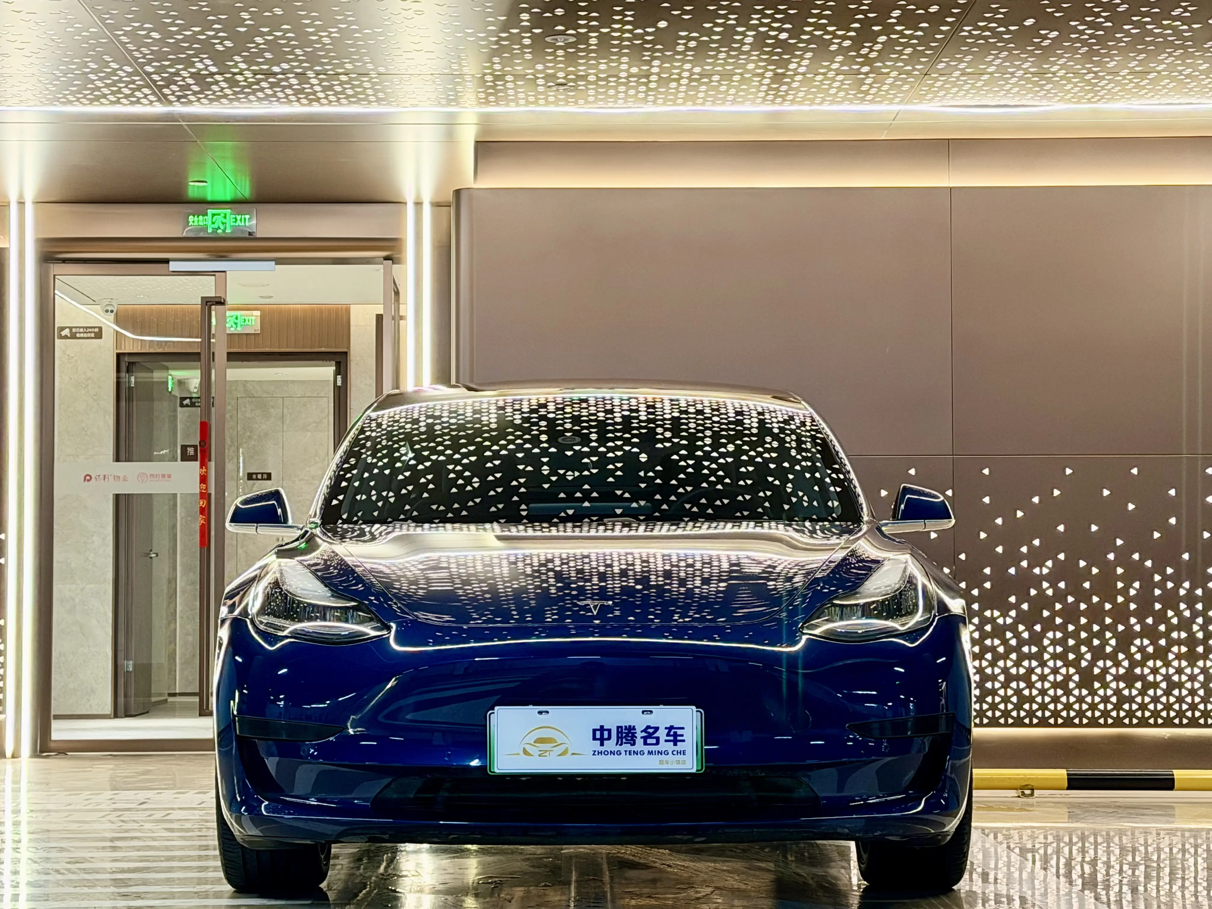 Tesla Model 3  из Китая