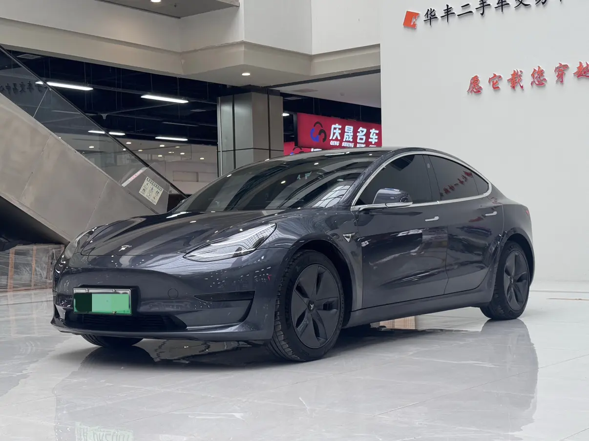 Tesla Model 3  из Китая