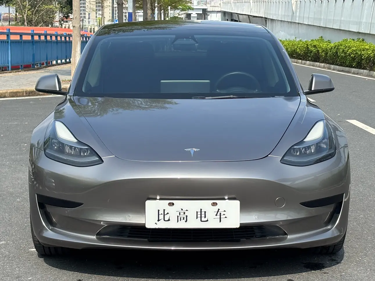 Tesla Model 3  из Китая