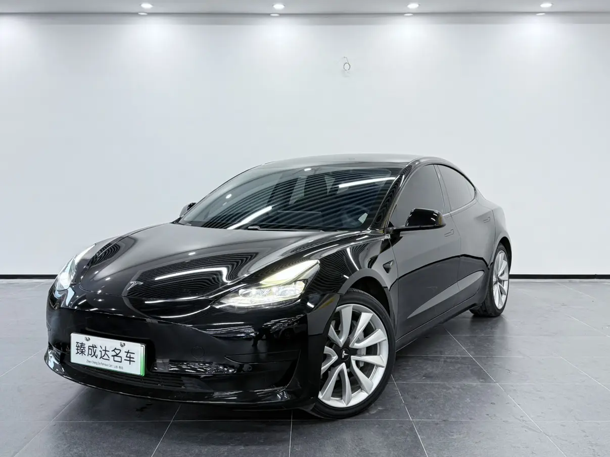 Tesla Model 3  из Китая