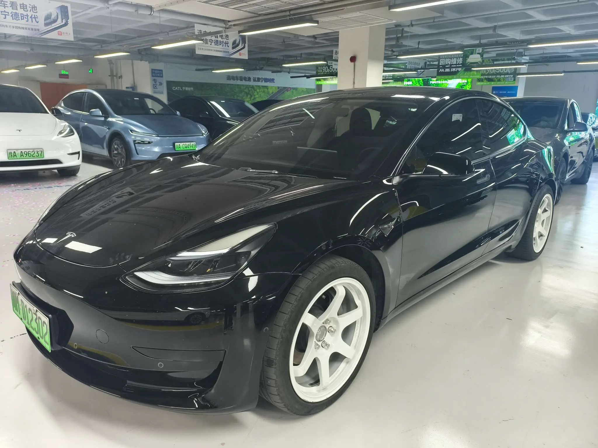 Tesla Model 3  из Китая