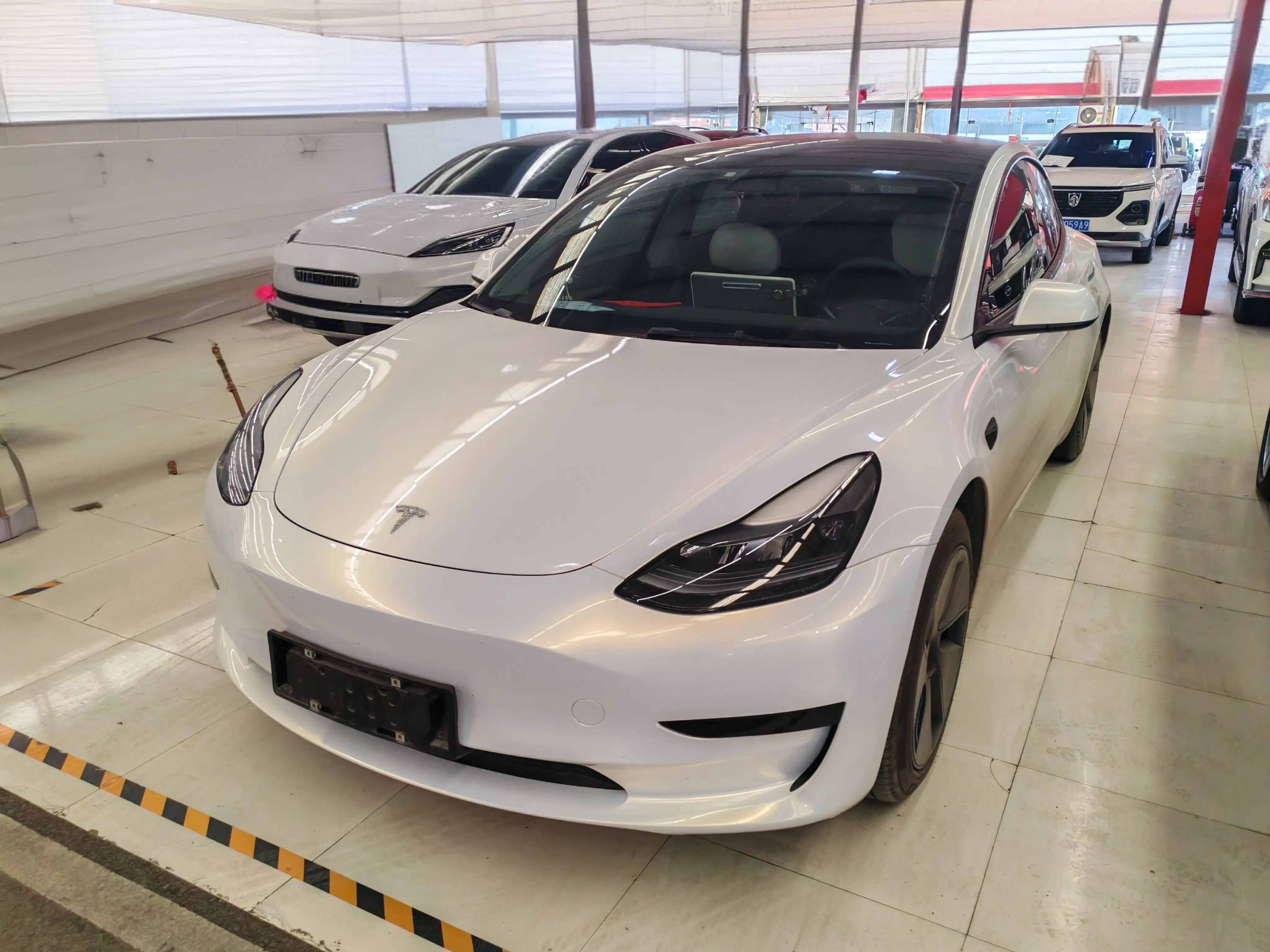 Tesla Model 3  из Китая
