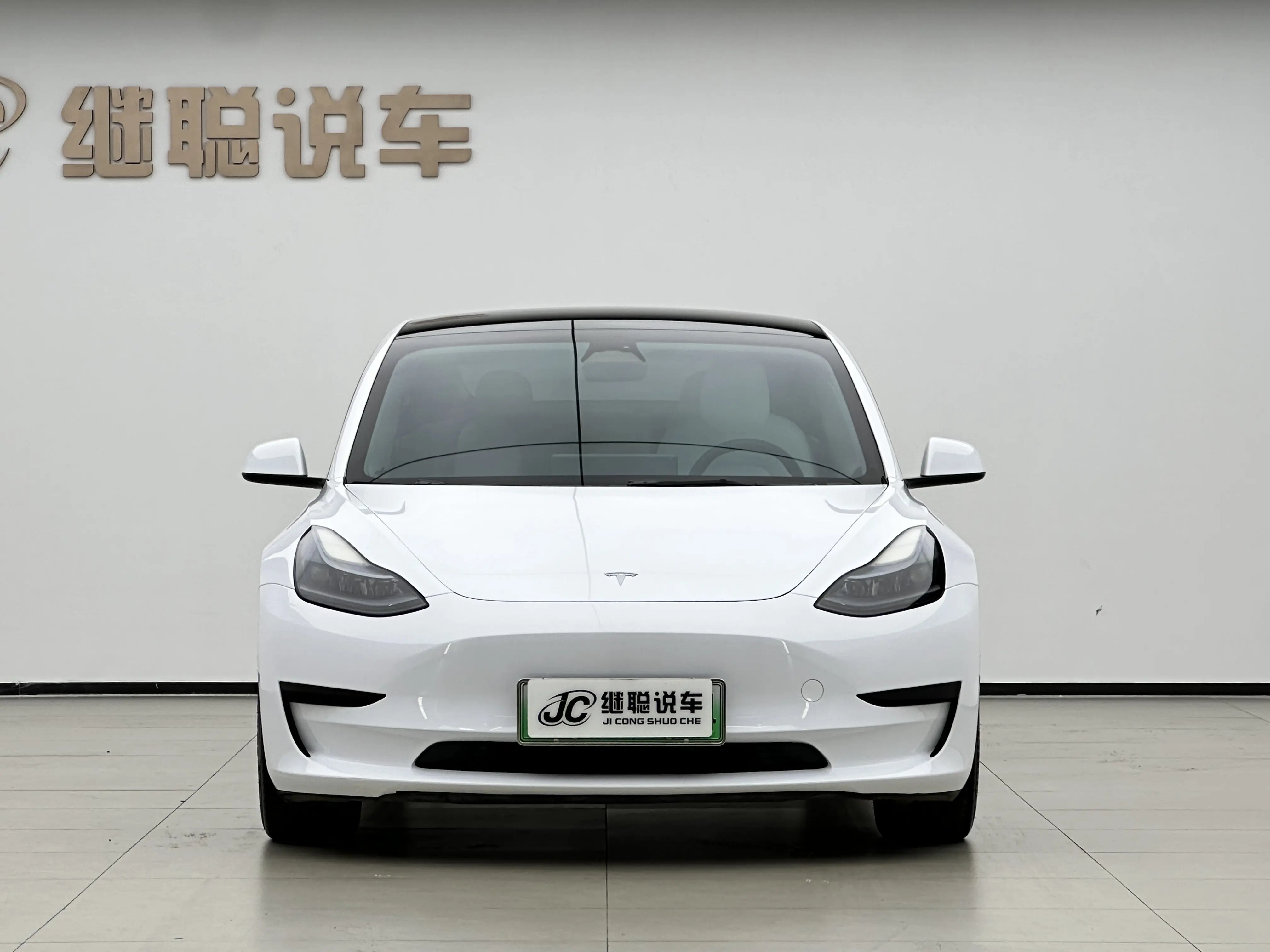 Tesla Model 3  из Китая