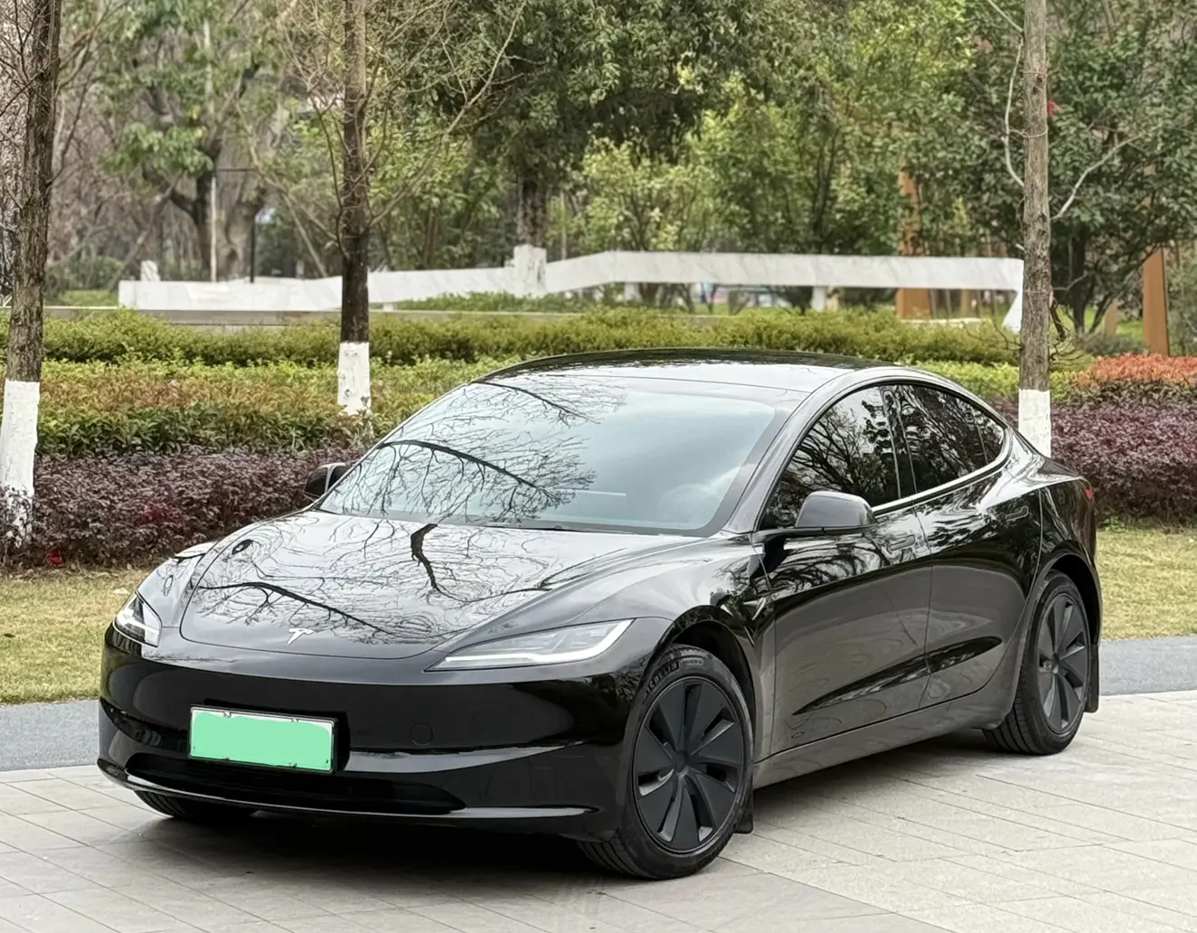 Tesla Model 3  из Китая