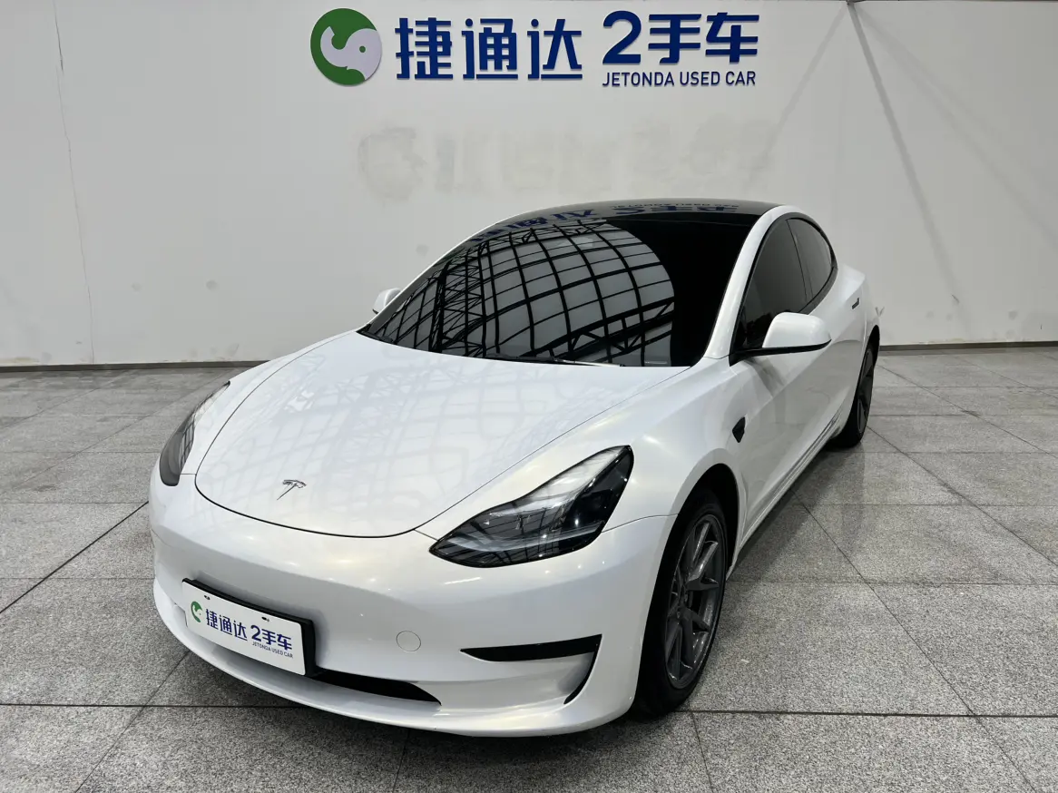 Tesla Model 3  из Китая