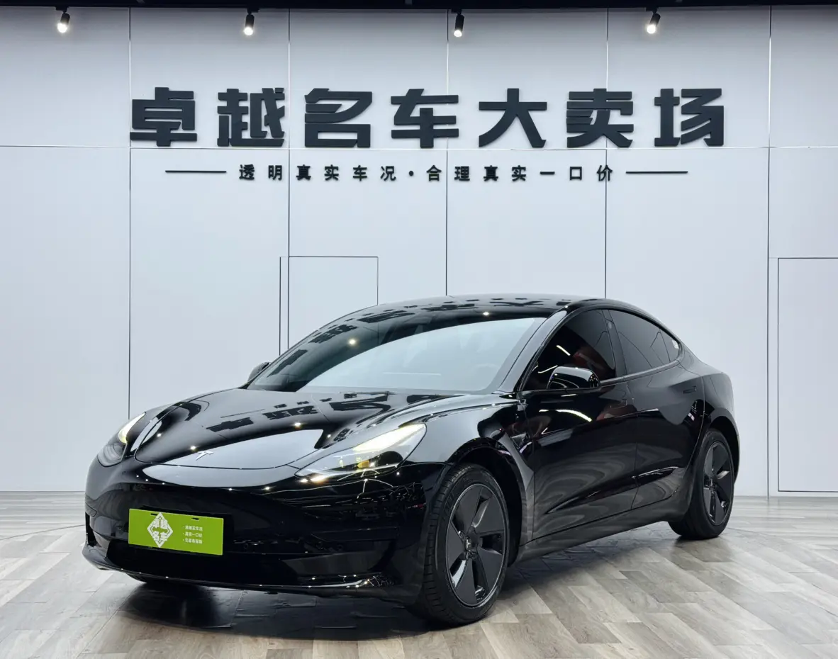 Tesla Model 3  из Китая