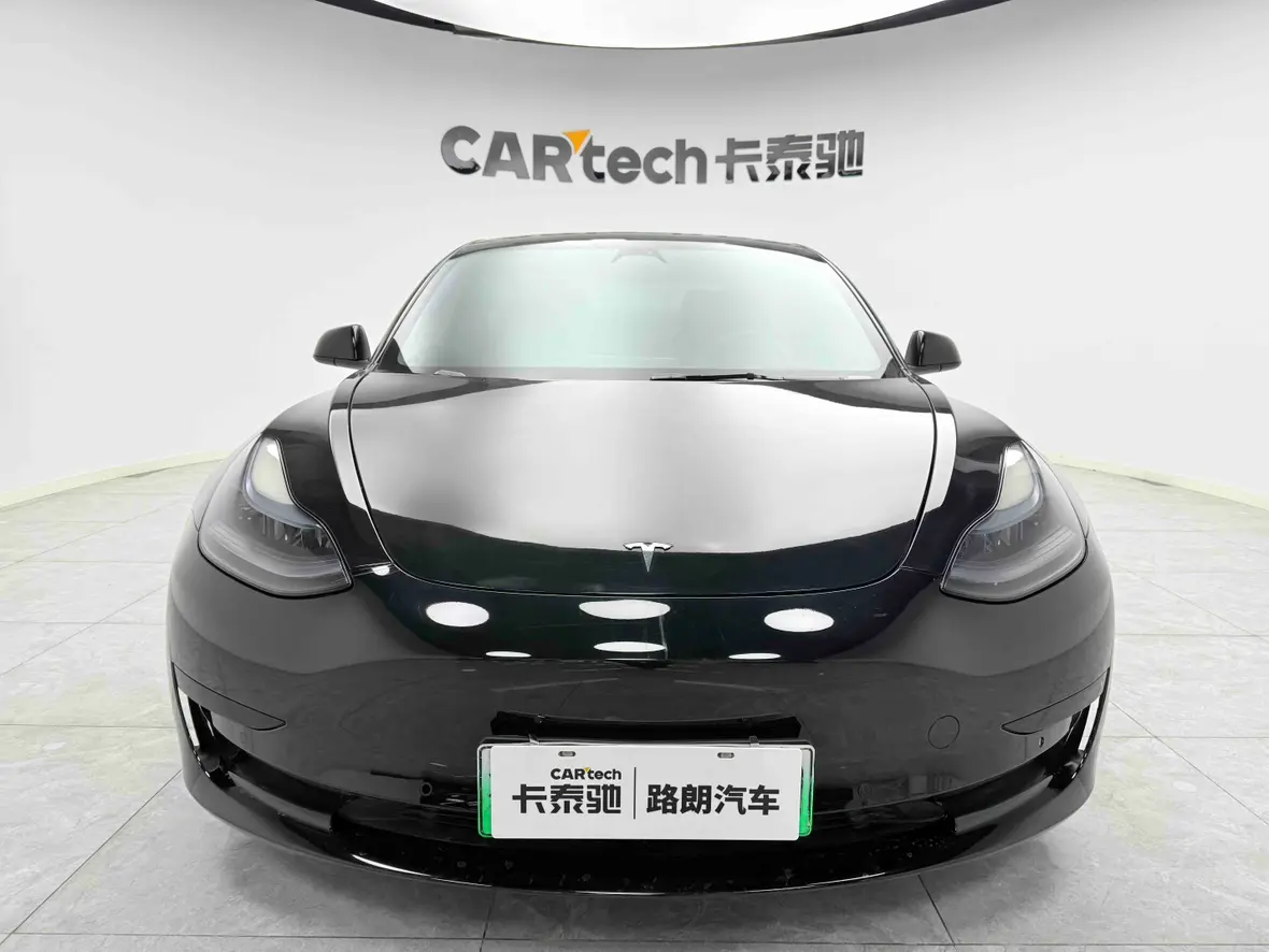 Tesla Model 3  из Китая