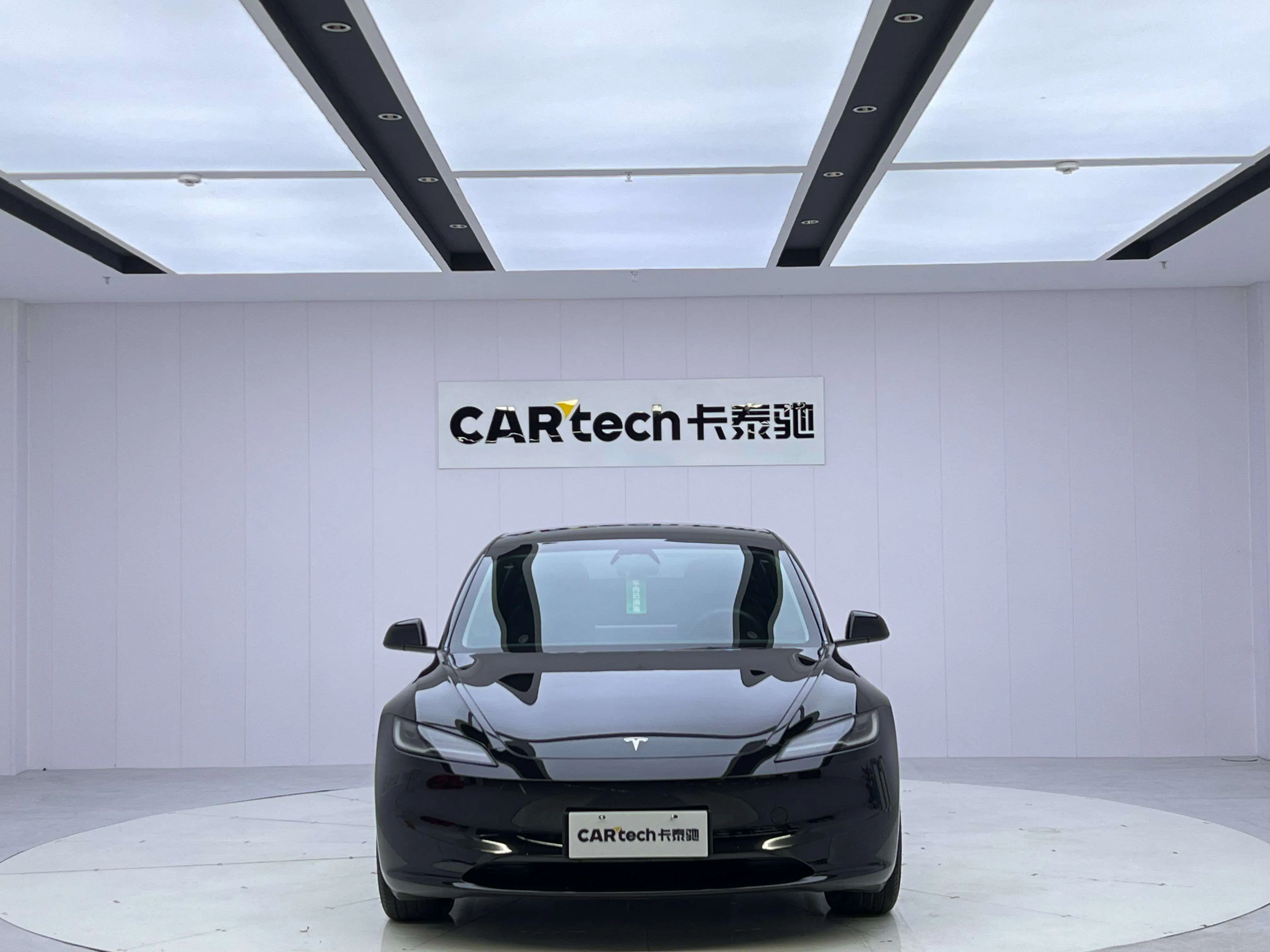 Tesla Model 3  из Китая