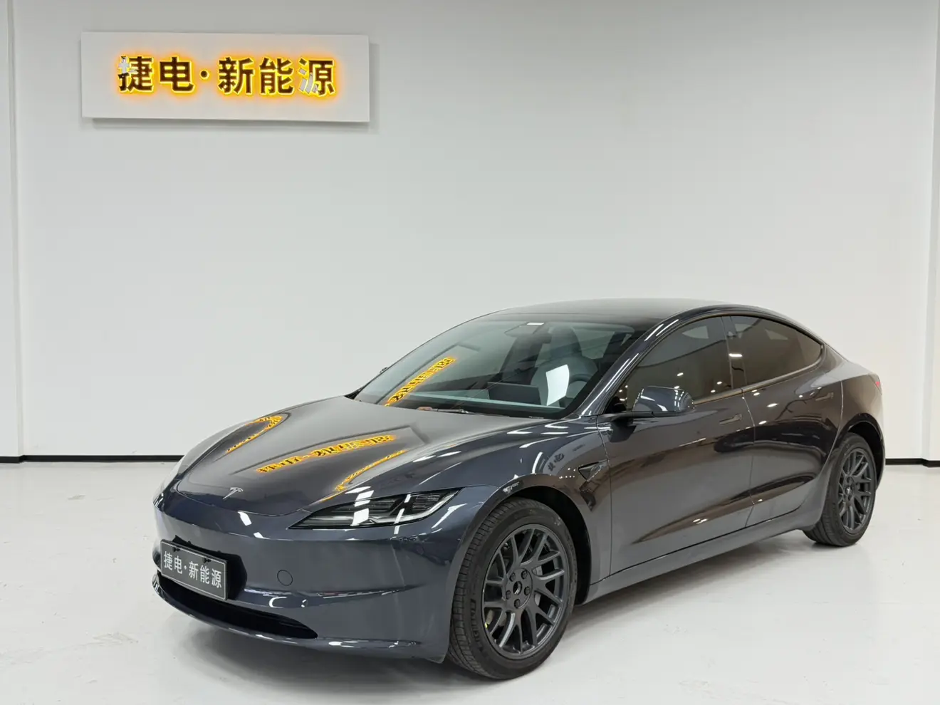 Tesla Model 3  из Китая