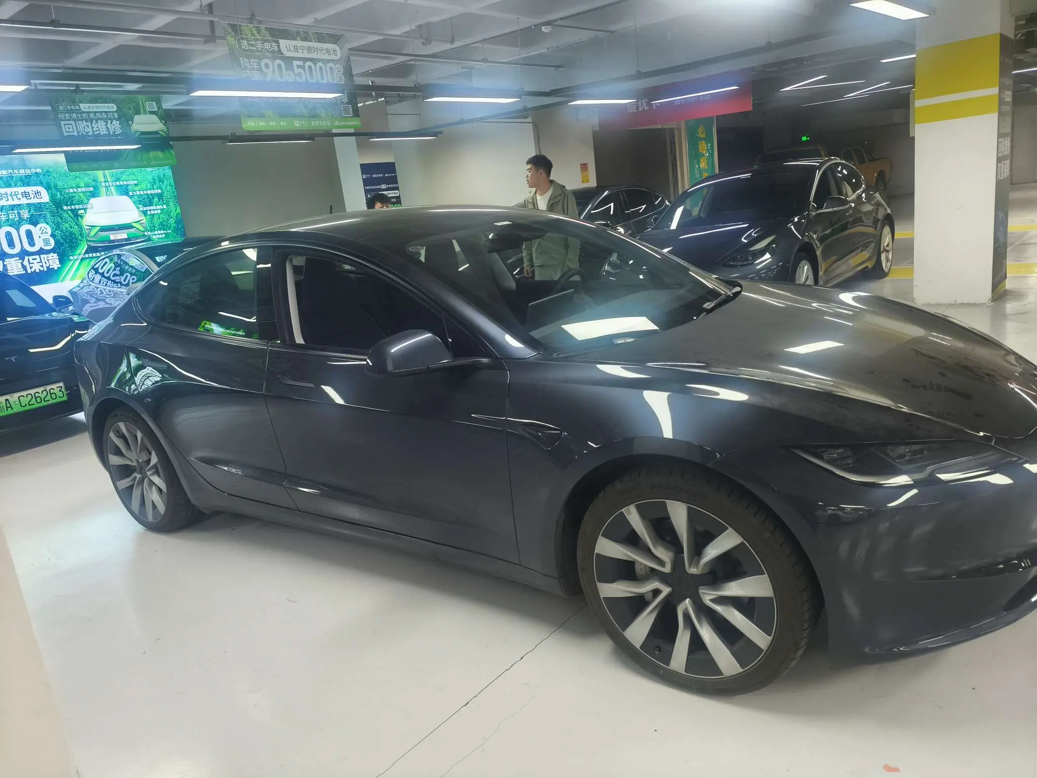 Tesla Model 3  из Китая