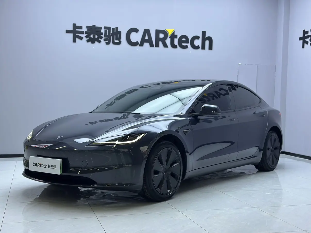 Tesla Model 3  из Китая