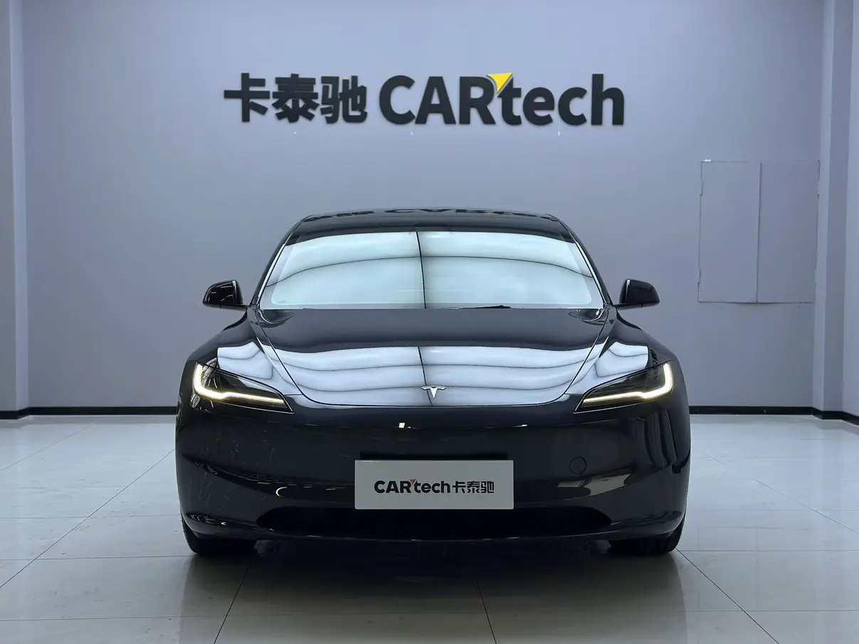 Tesla Model 3  из Китая