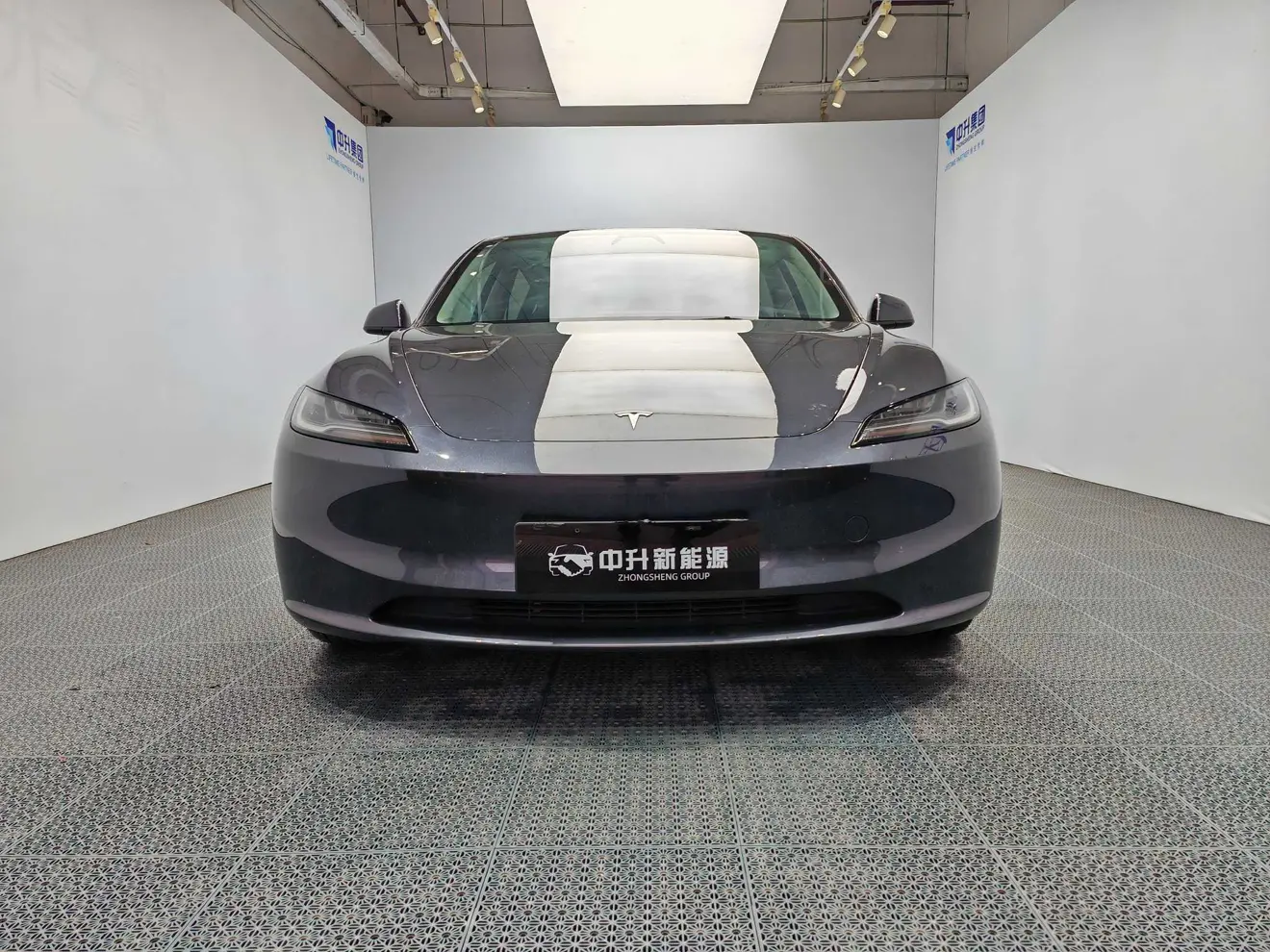 Tesla Model 3  из Китая