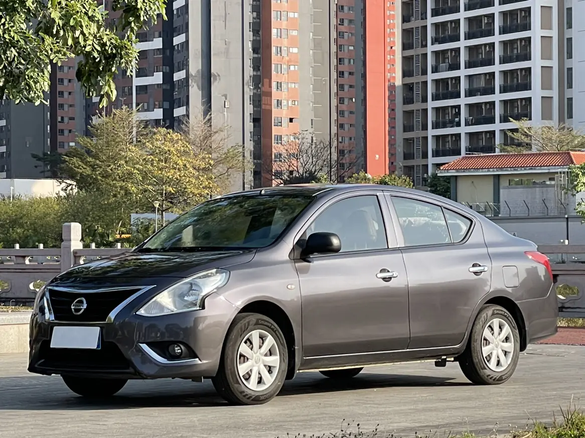 Nissan Sunlight