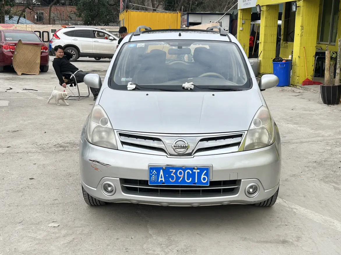 Nissan Li Wei  из Китая