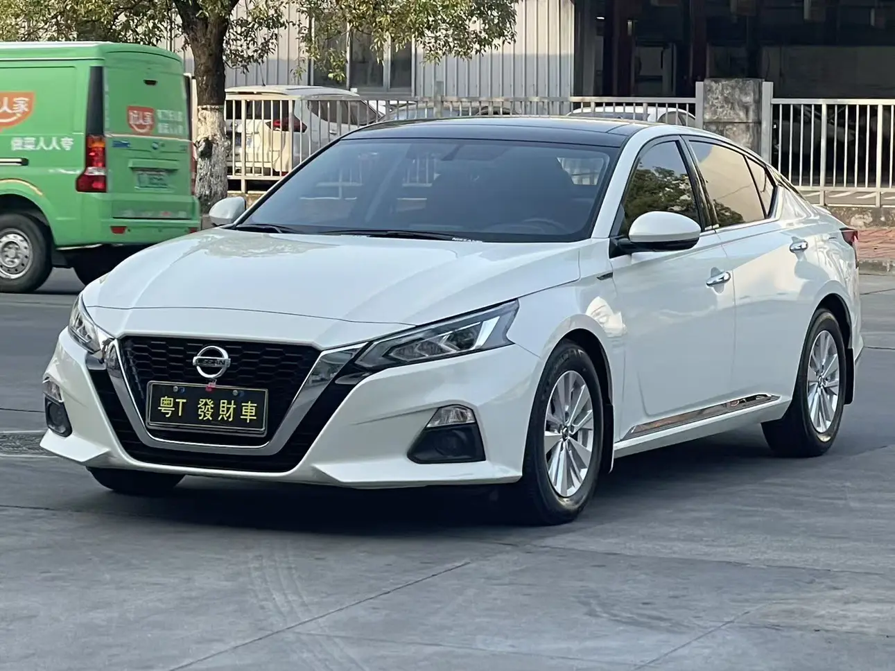 Nissan Altima