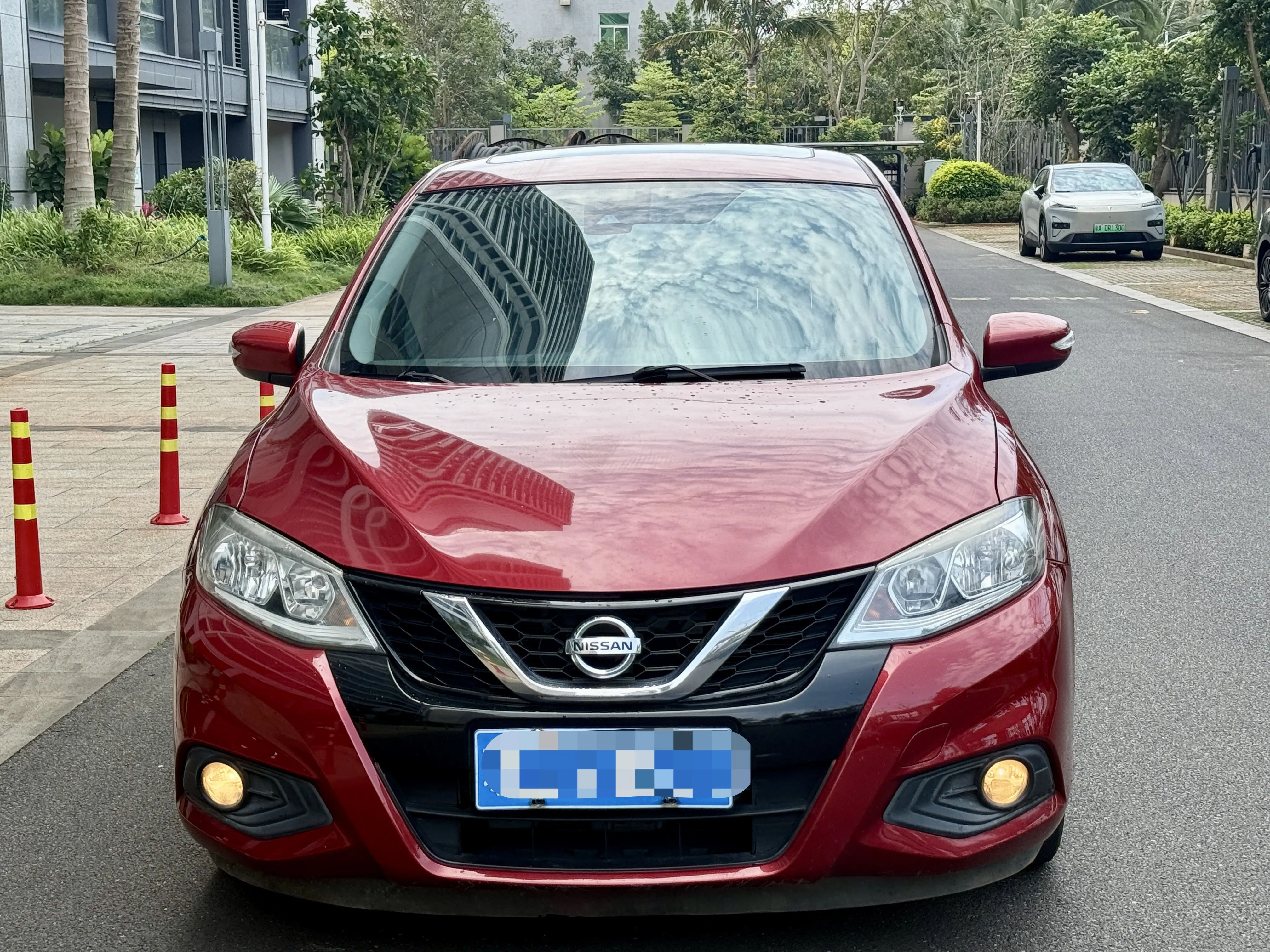 Nissan Tiida  из Китая