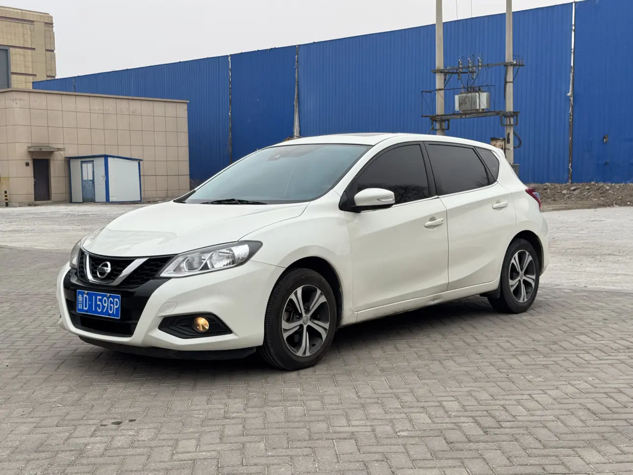 Nissan Tiida  из Китая