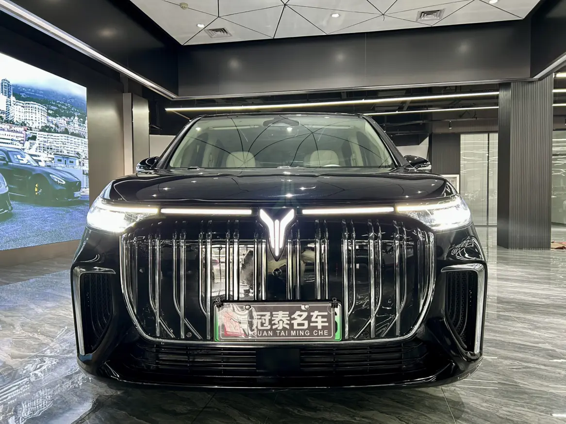 Voyah Lantu Dreamer EV  из Китая