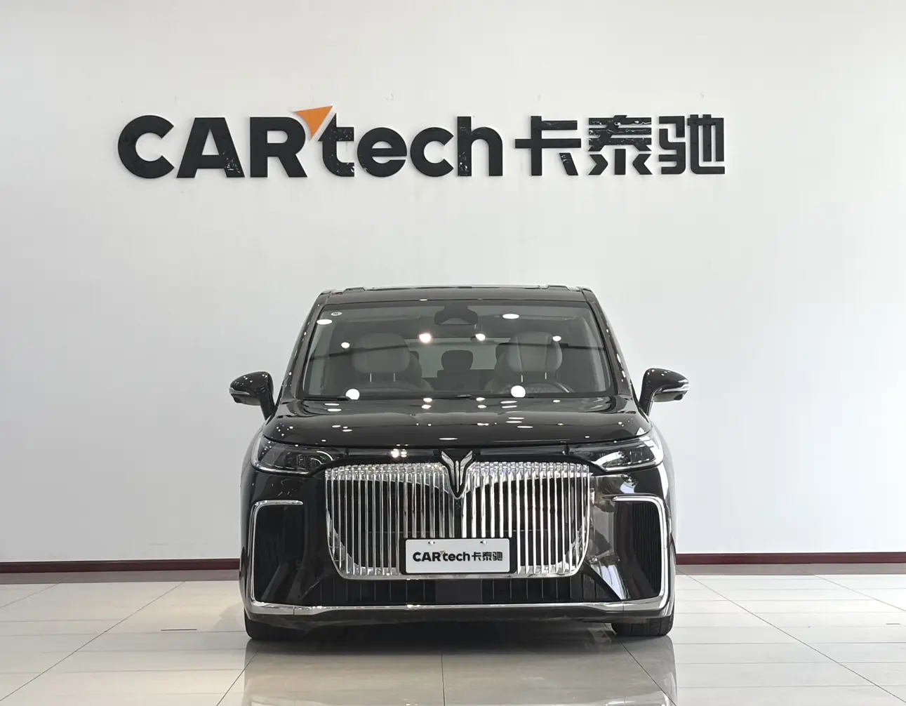 Voyah Lantu Dreamer PHEV  из Китая