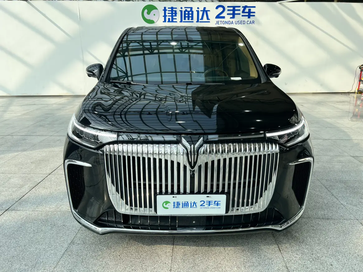 Voyah Lantu Dreamer PHEV  из Китая