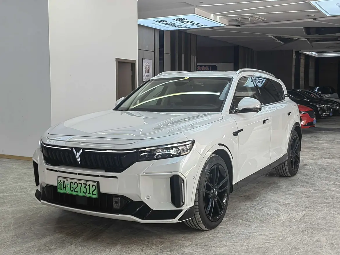 Voyah Lantu FREE  из Китая