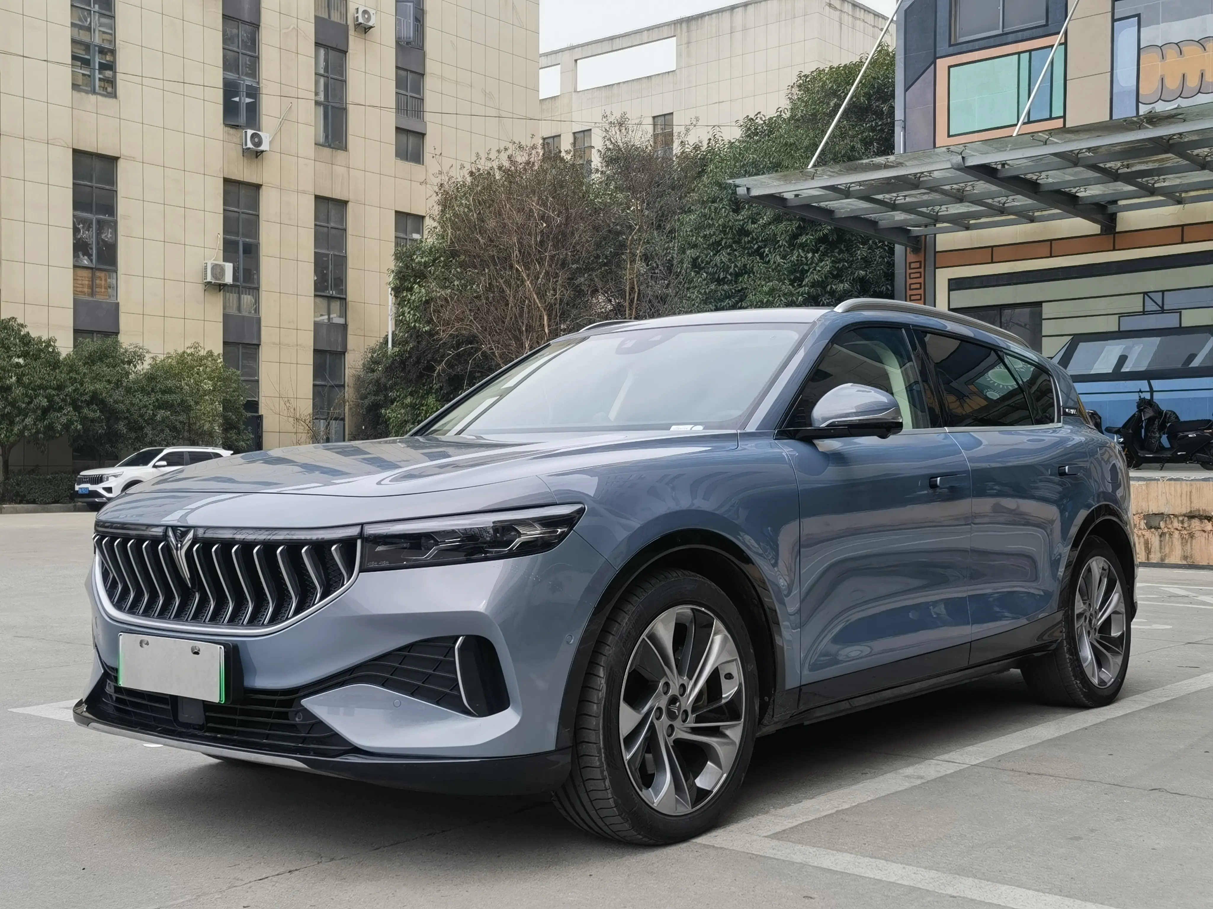 Voyah Lantu FREE  из Китая