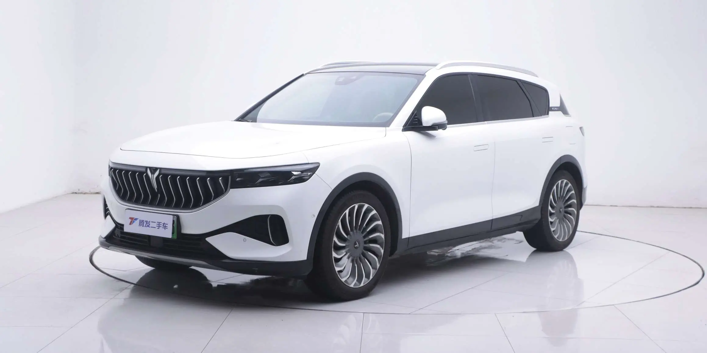 Voyah Lantu FREE  из Китая