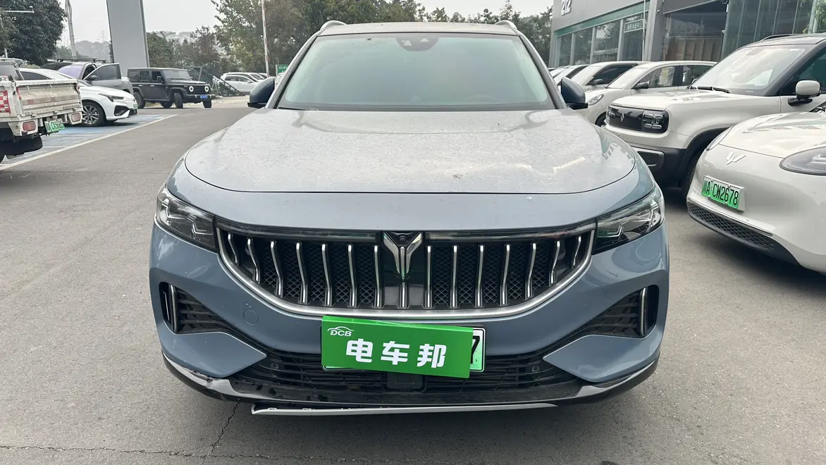 Voyah Lantu FREE  из Китая