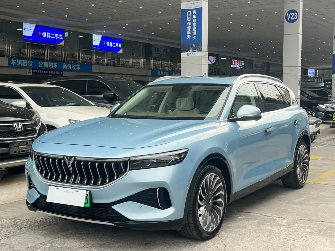 Voyah Lantu FREE  из Китая