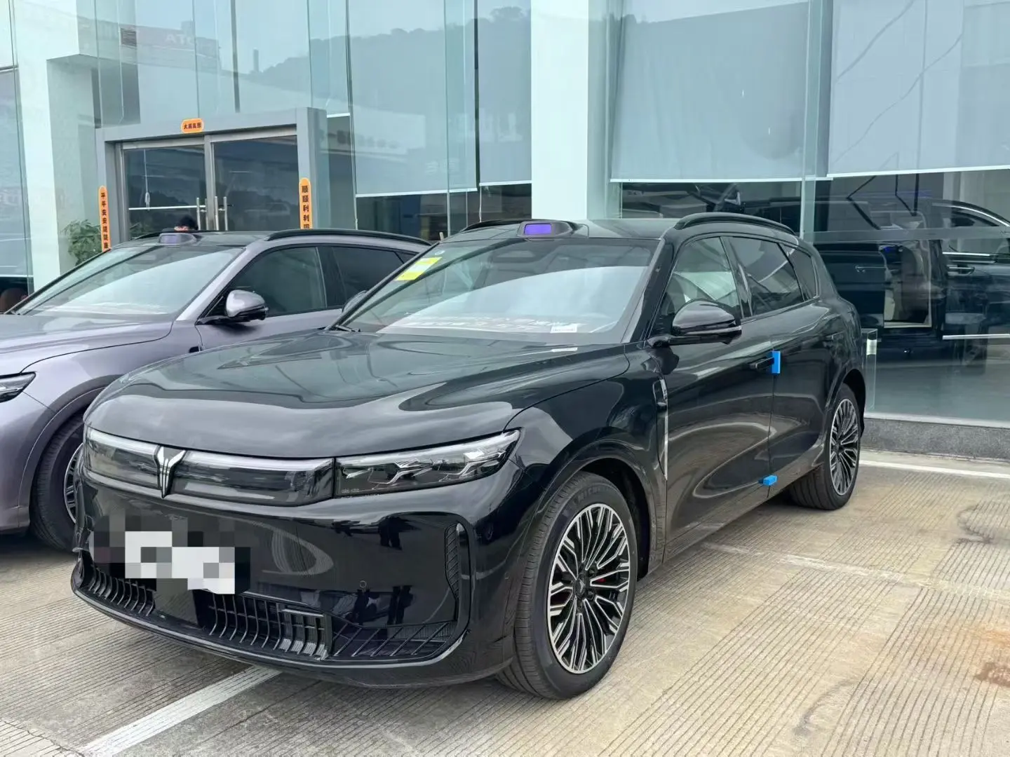 Voyah Lantu FREE  из Китая