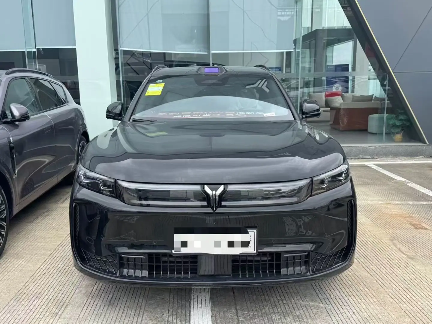 Voyah Lantu FREE  из Китая