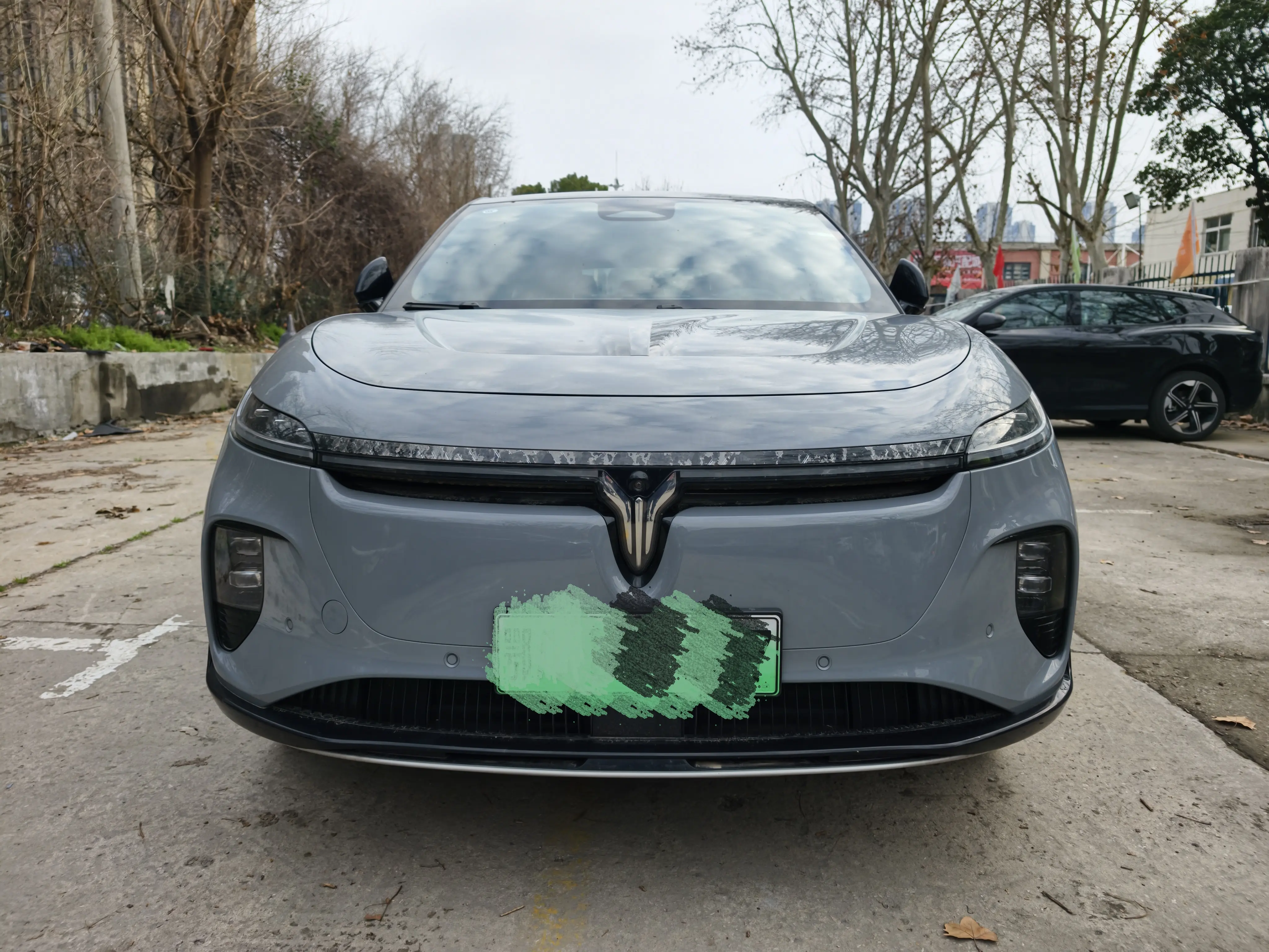 Voyah Courage  из Китая