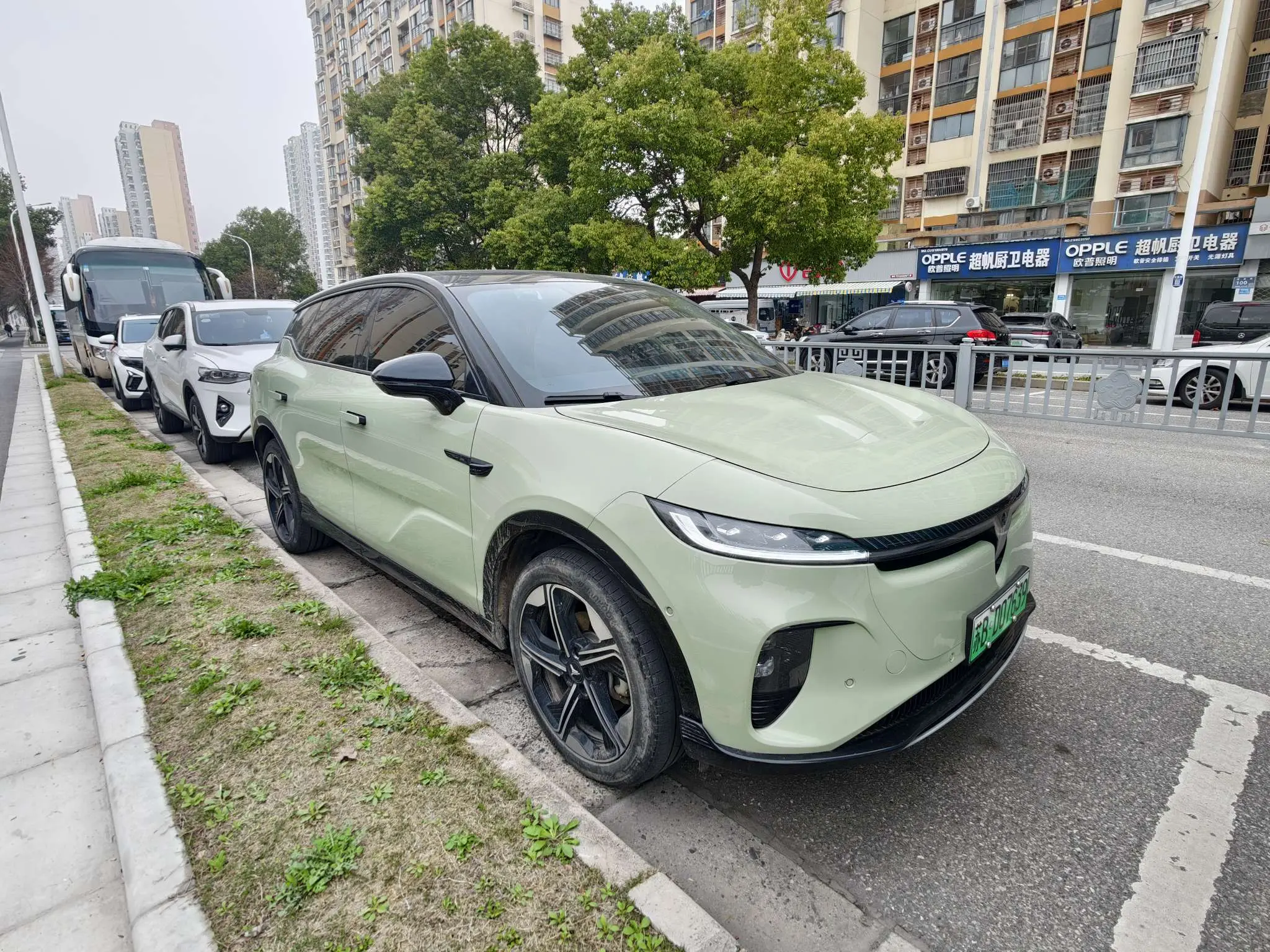 Voyah Courage  из Китая