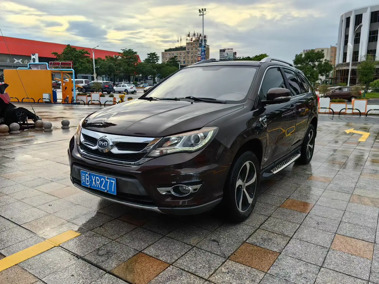 BYD S7  из Китая