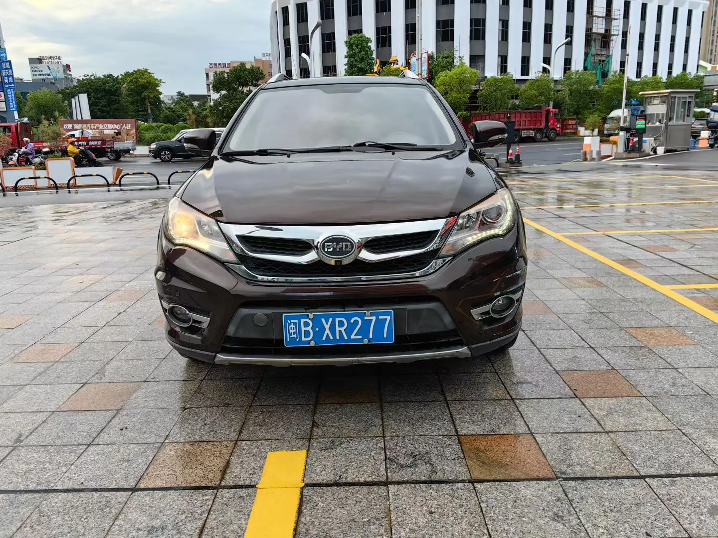 BYD S7  из Китая