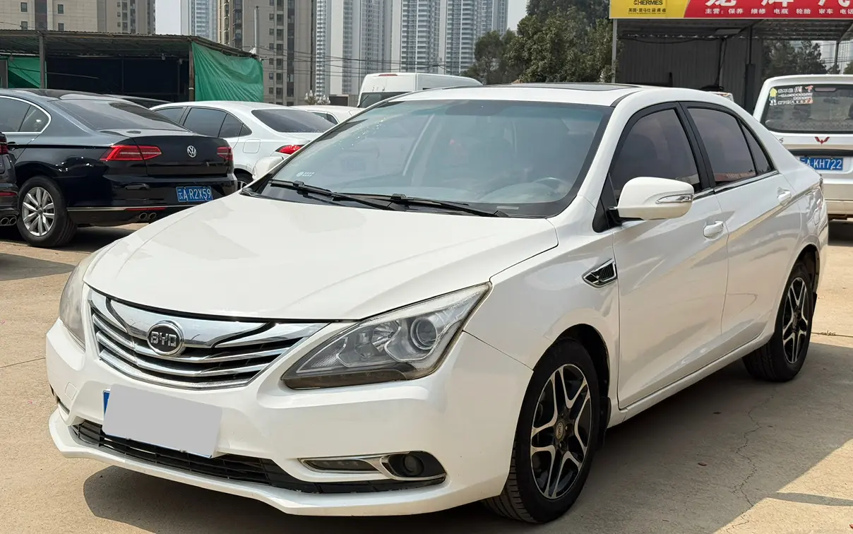 BYD G5  из Китая