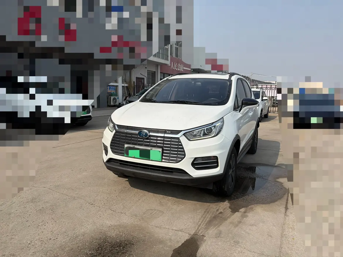 BYD Yuan EV  из Китая