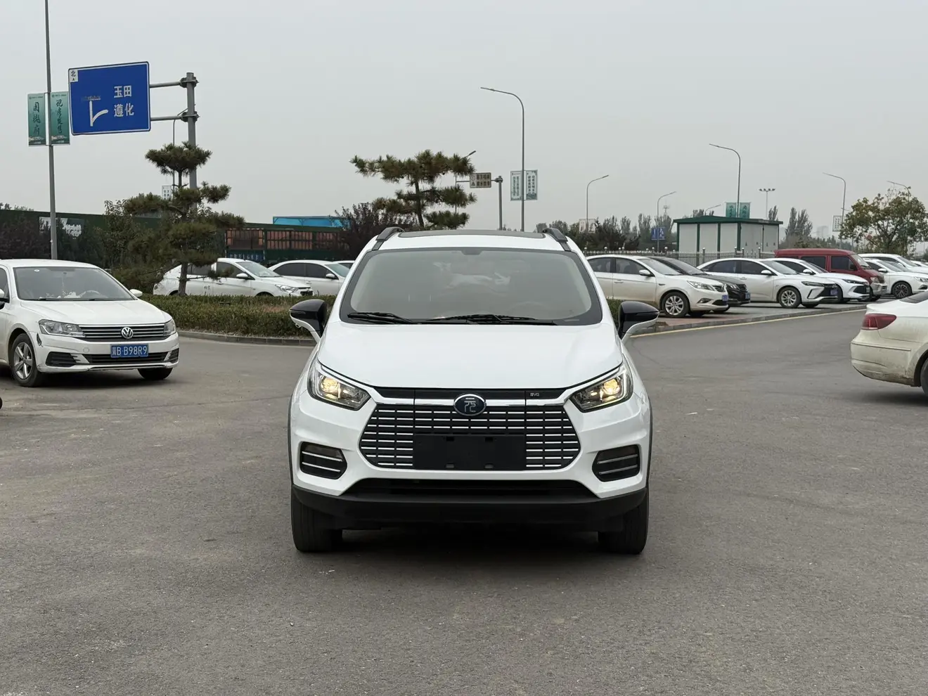 BYD Yuan EV  из Китая
