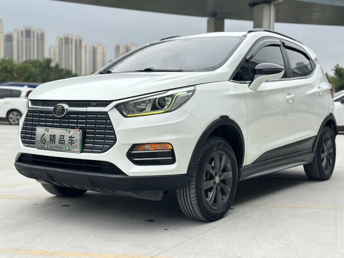 BYD Yuan EV  из Китая