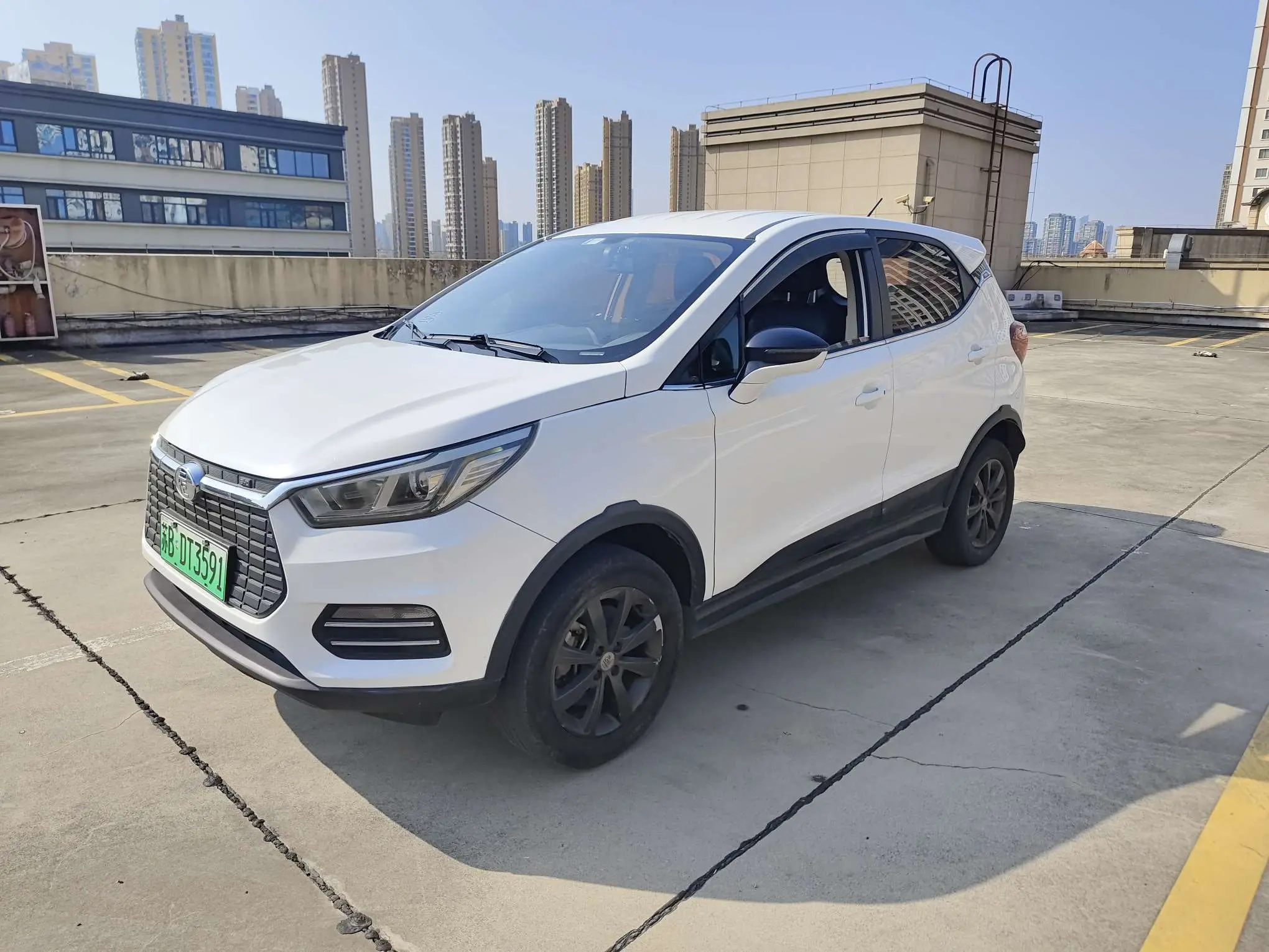 BYD Yuan EV  из Китая