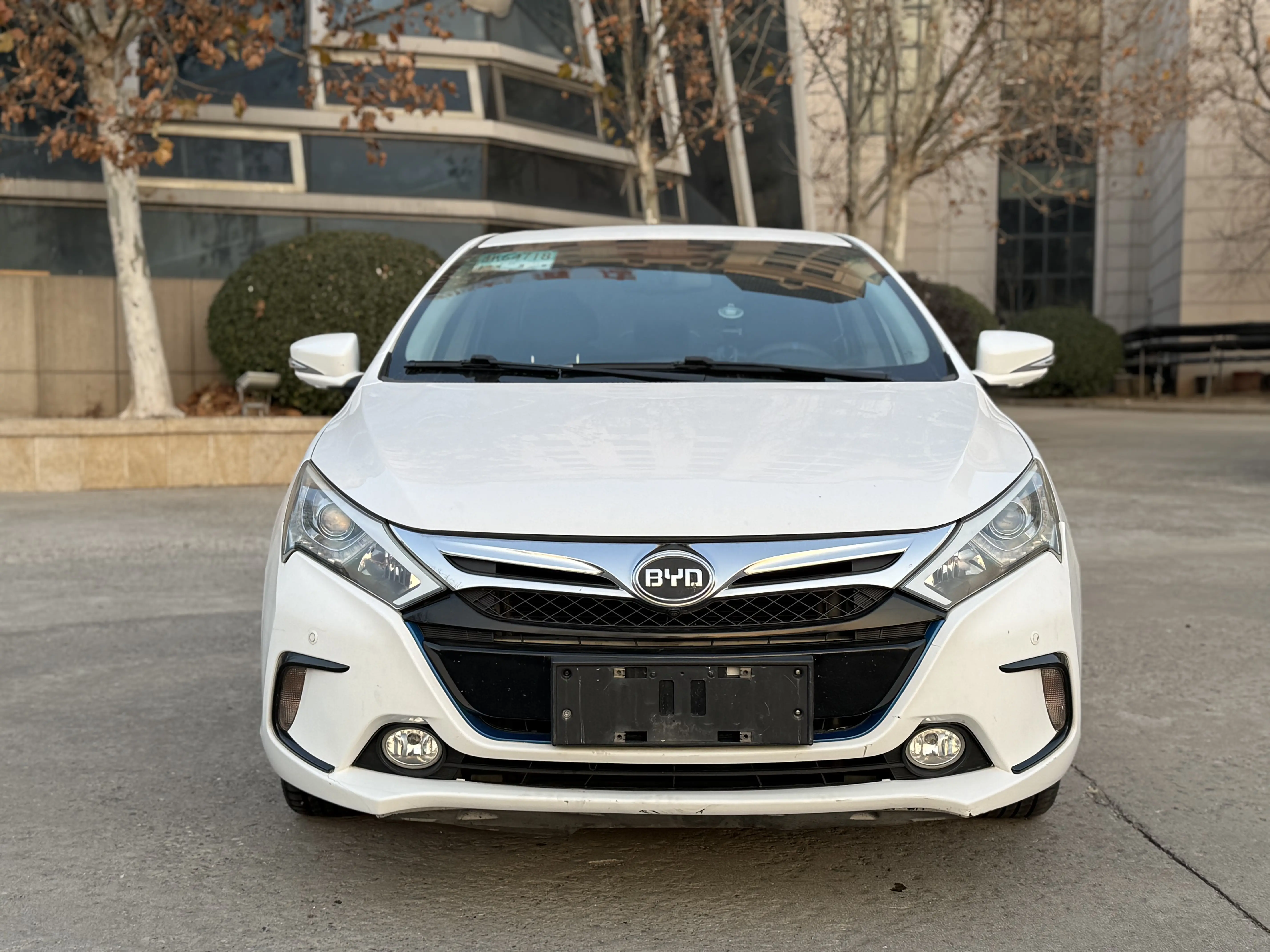 BYD Qin DM  из Китая