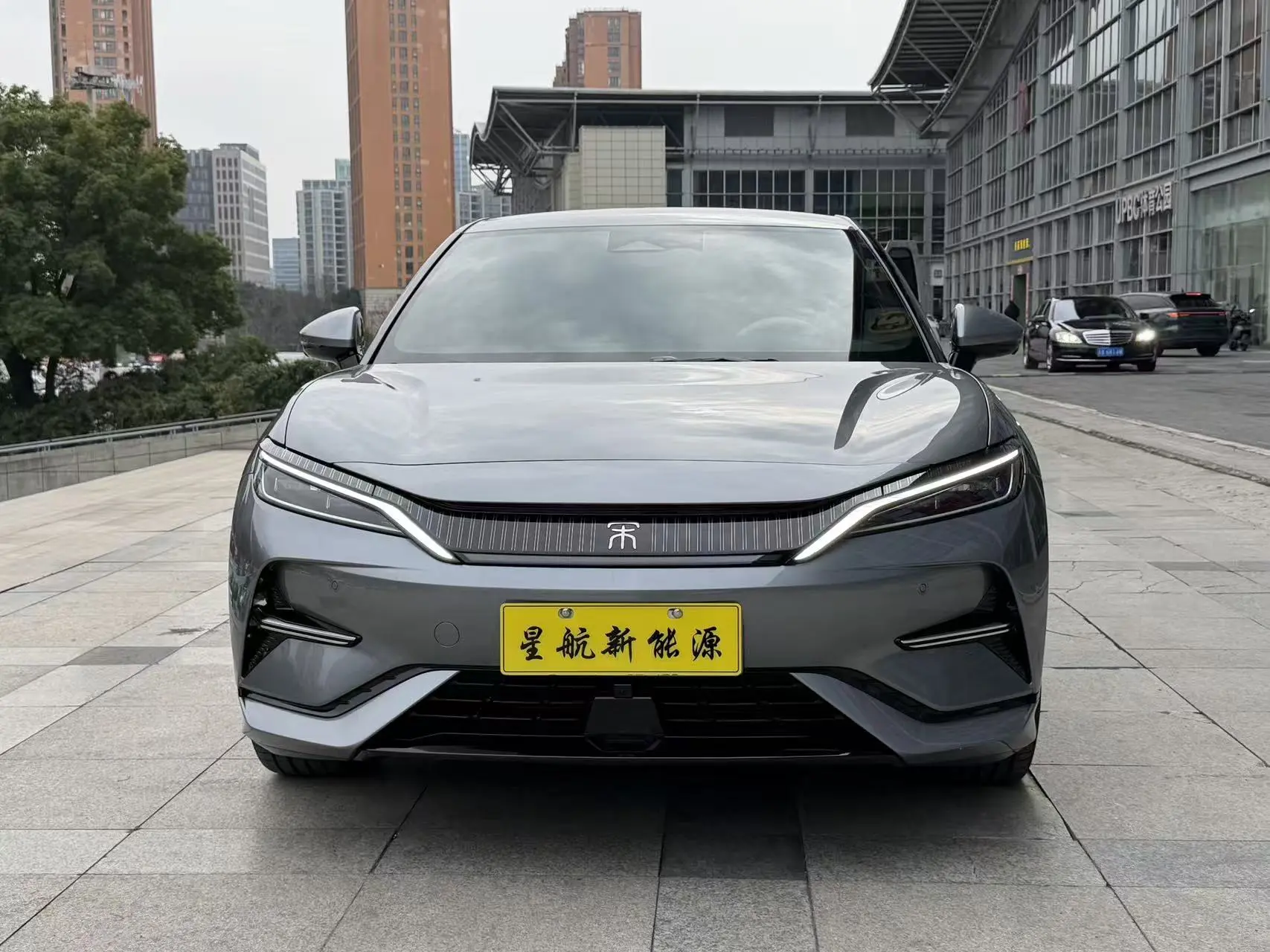 BYD Song L EV  из Китая