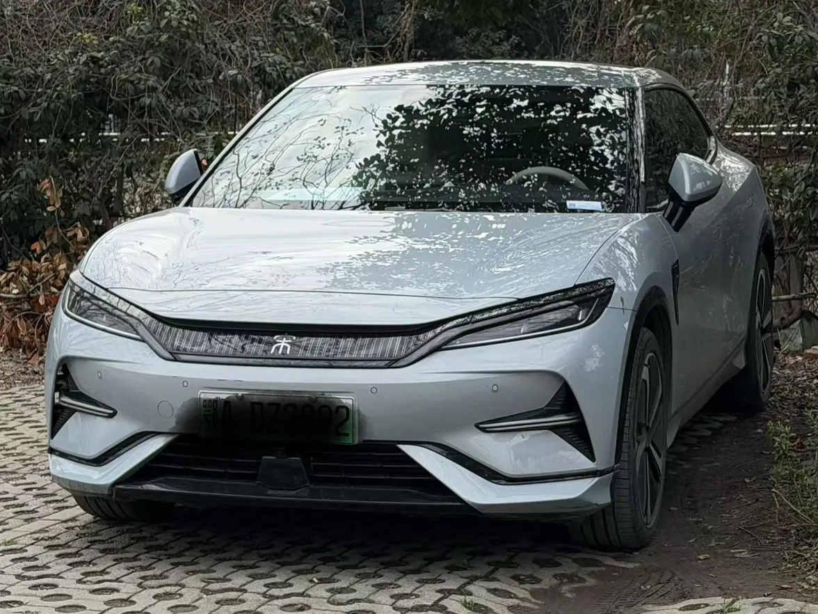 BYD Song L EV  из Китая